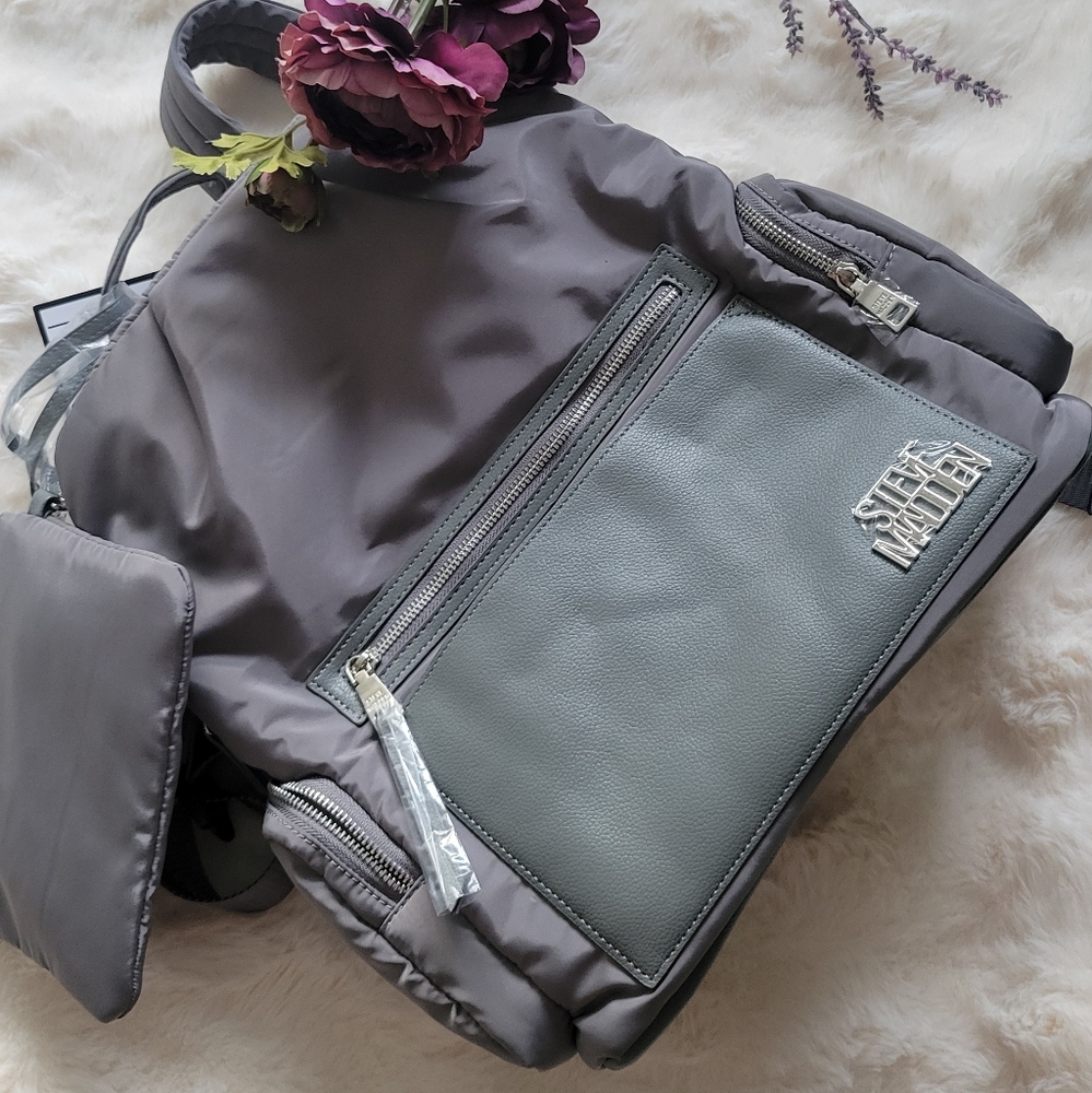 Steve Madden Gray Casual Backpack with Durable Design - Picture 6 of 8